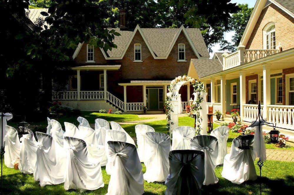 Manoir Sweetsburg Hotel Cowansville Exterior photo