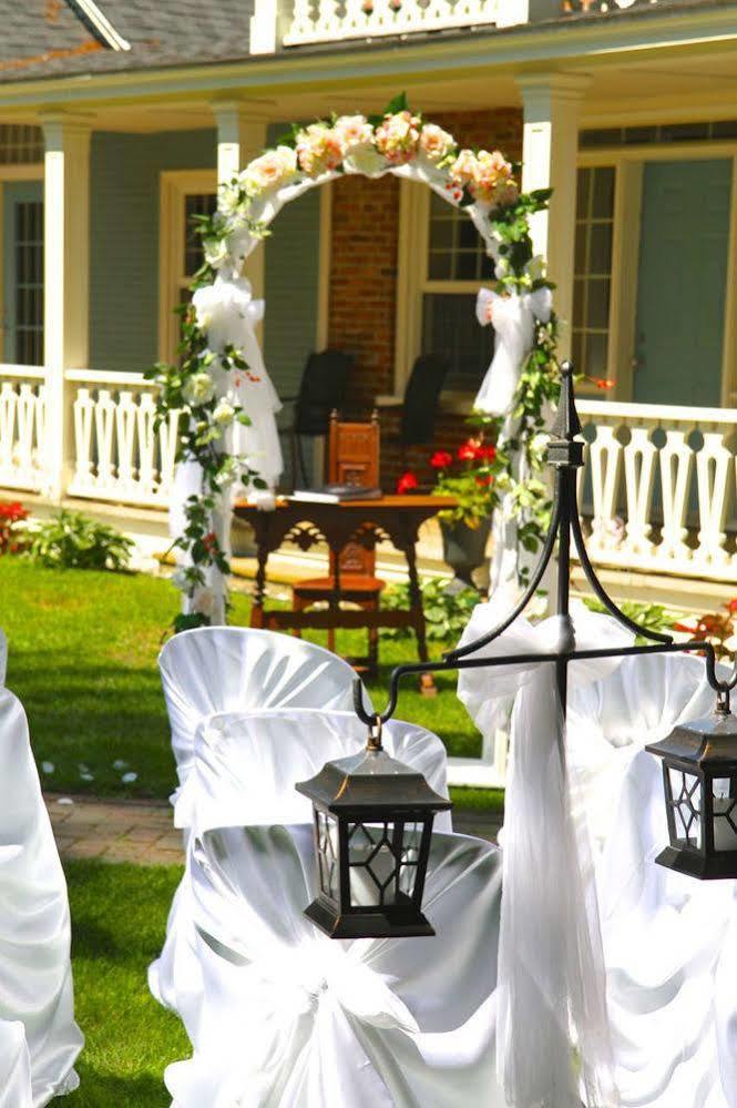 Manoir Sweetsburg Hotel Cowansville Exterior photo